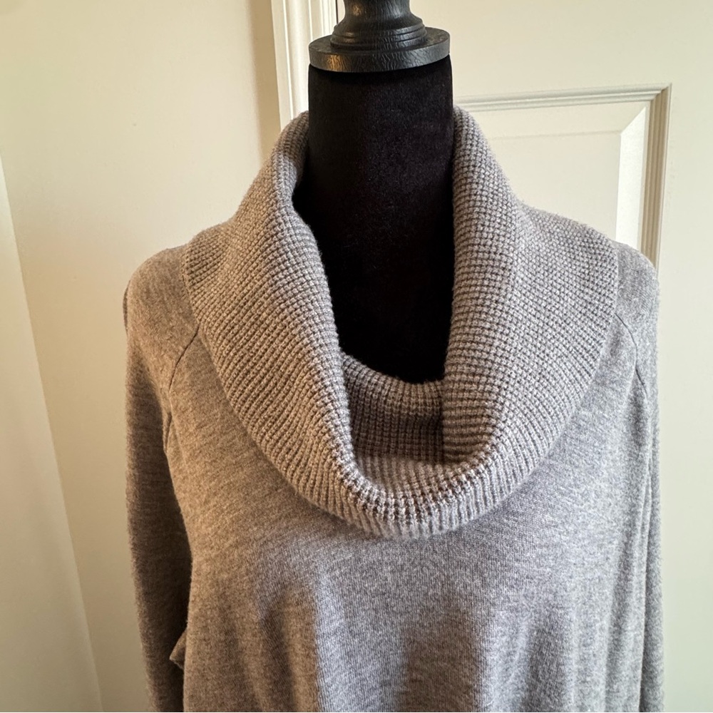 Cyrus Gray Cowl Neck Pullover Sweater Knit 50% Rayon 2X Plus